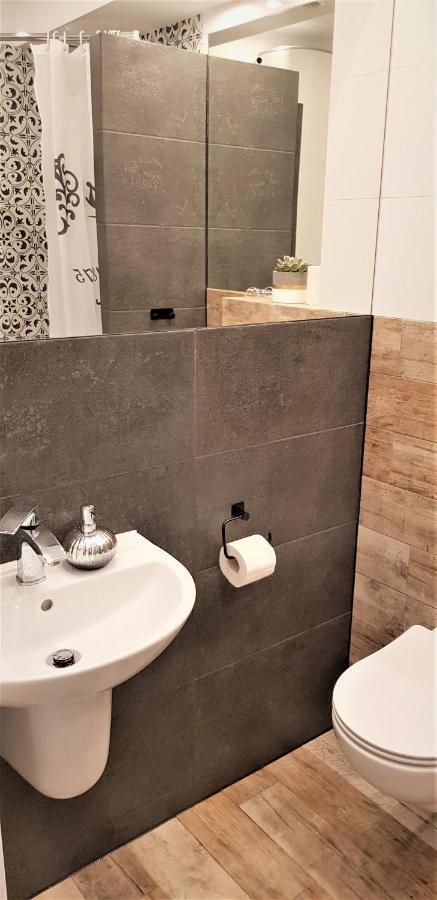 Apartament Centrum Park Ul Waszyngtona Çestohova Dış mekan fotoğraf